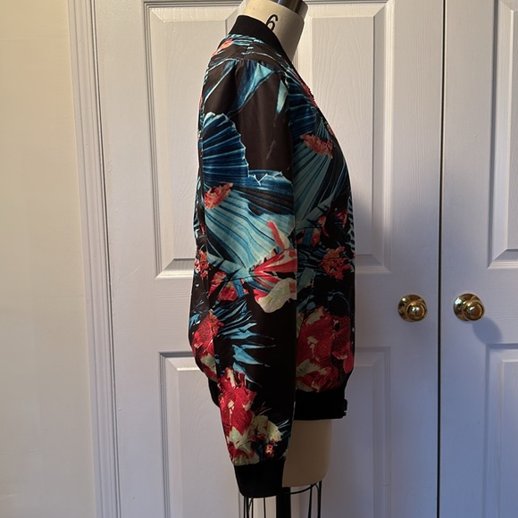 Fifteen & Half Reversible Jacket - Picture 6 of 8